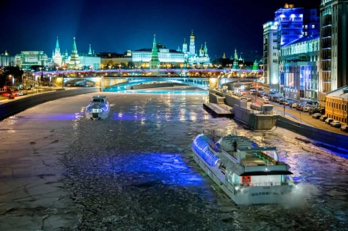 Зимние прогулки на теплоходе по Москве-реке