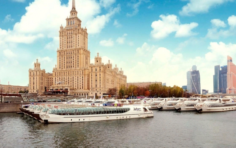 Речная прогулка «Московская Гранд прогулка» с музыкальной программой и ужином - вид 49
